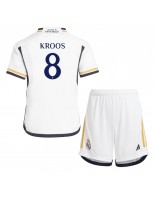 Real Madrid Toni Kroos #8 Kotipaita Lasten 2023-24 Lyhythihainen (+ shortsit)